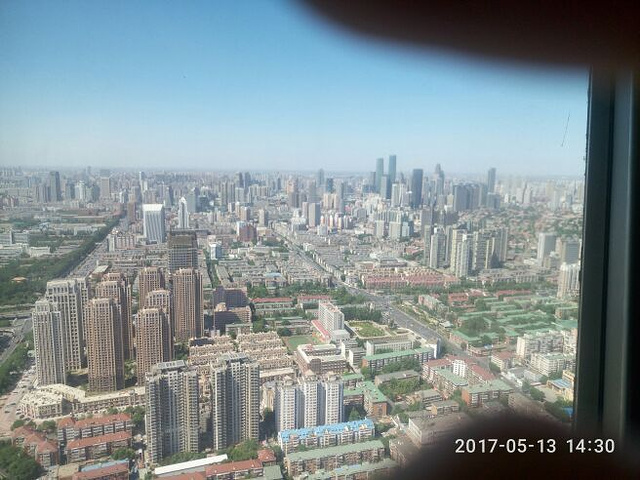"世界第六，亚洲第四高，视野是挺开阔的，可以观览天津全景，站在上面，俯瞰脚下，忍不住脚发软_天塔湖风景区"的评论图片