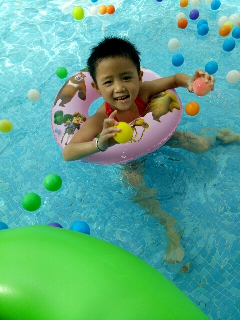 仙华檀宫泡泡水上乐园