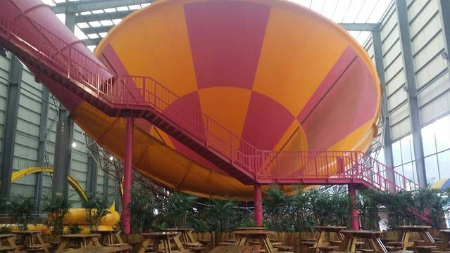 本溪龙溪园水上世界