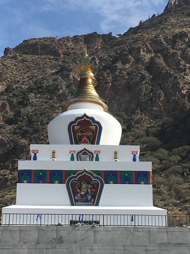 贺兰山广宗寺（南寺）生态旅游区