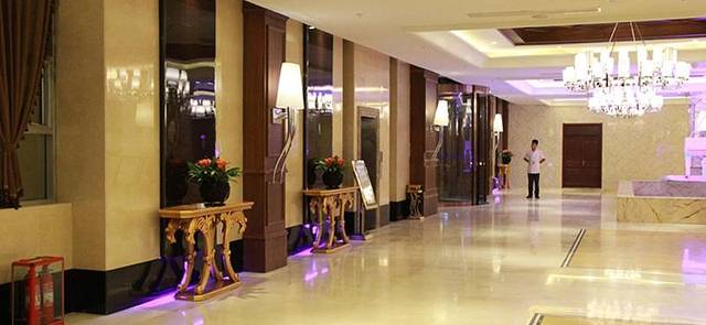 罗玛皇宫洗浴航母