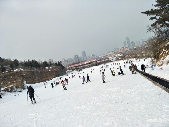 塔山滑雪场