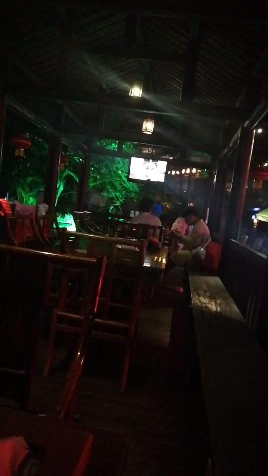 九曲湾温泉度假村