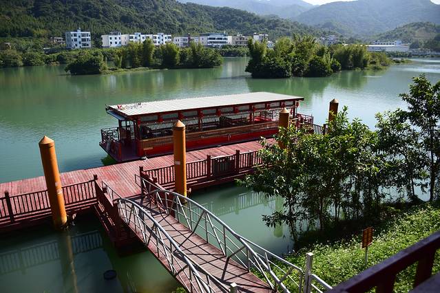 从化流溪河水上绿道