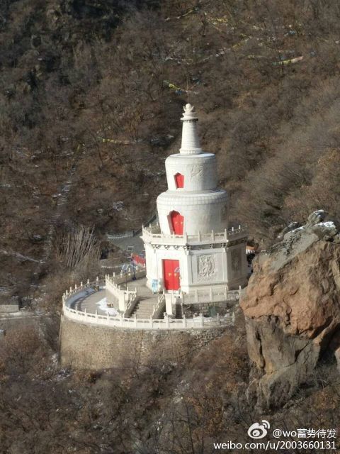 龙峰山风景区-龙峰古刹