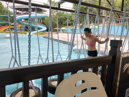 九曲湾温泉度假村