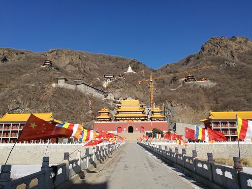 龙峰山风景区-龙峰古刹