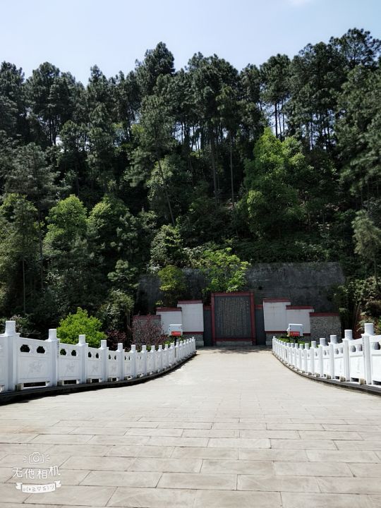 自贡尖山风景区