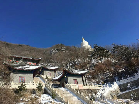 辽阳龙峰山风景区-龙峰古刹旅游景点图片