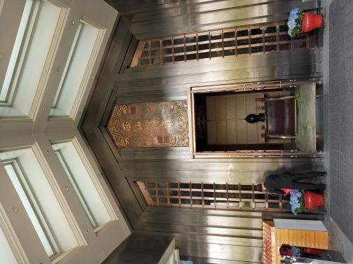 陆地游轮西山温泉