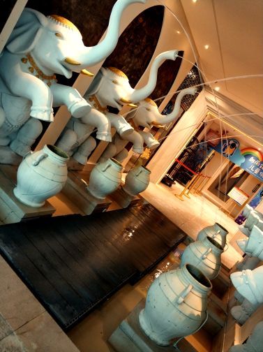 陆地游轮西山温泉