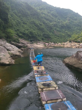 九鲤溪瀑旅游景点攻略图