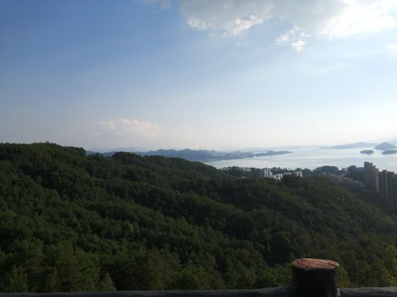 千岛湖伯爵号豪华游轮