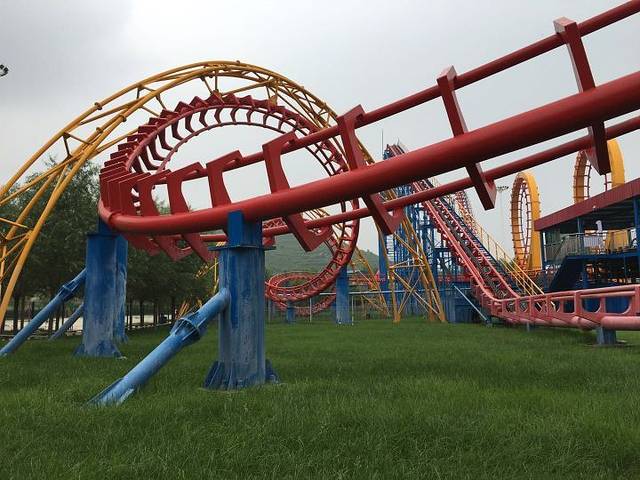 狼牙山龙门湖沙滩欢乐世界