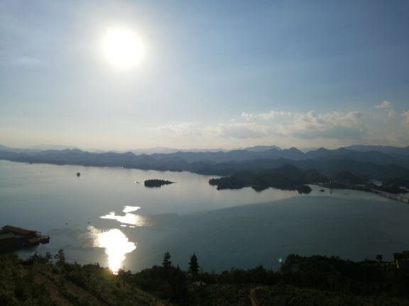 千岛湖伯爵号豪华游轮