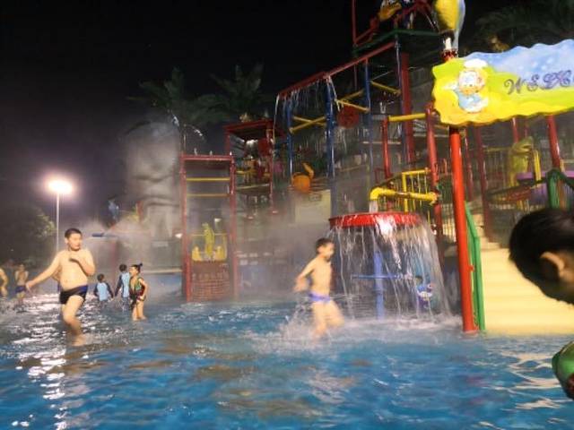 亚马逊水上乐园