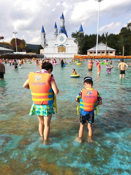 森林童话欢乐谷