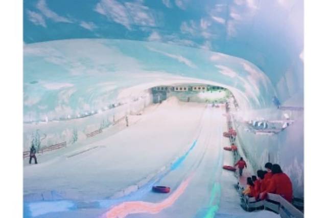 阿尔卑斯山滑雪场