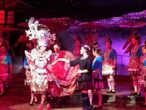 《坐妹》实景演出