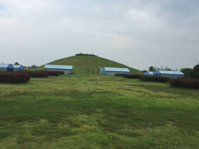 荆州楚王车马阵景区