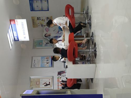 成都星期8小镇(江宁南路店)