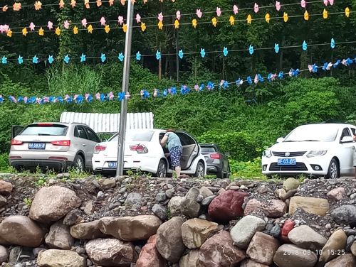 花水湾天府漂流鸭乐园