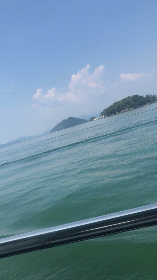 千岛湖进贤湾休闲观光豪华游艇