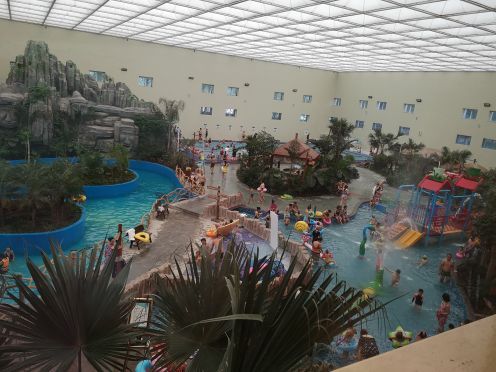 恒富温泉水世界