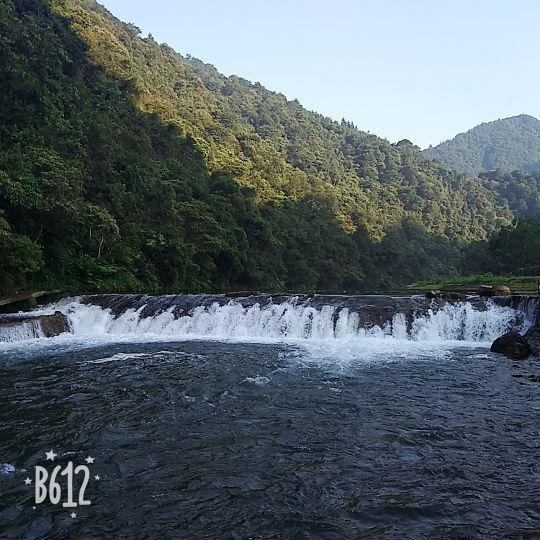 桂林十二滩漂流
