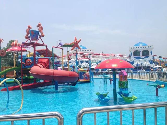 亚马逊水上乐园