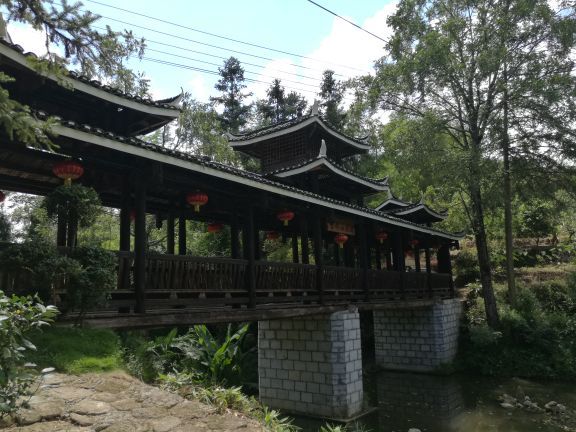 抗战古村阳雀坡