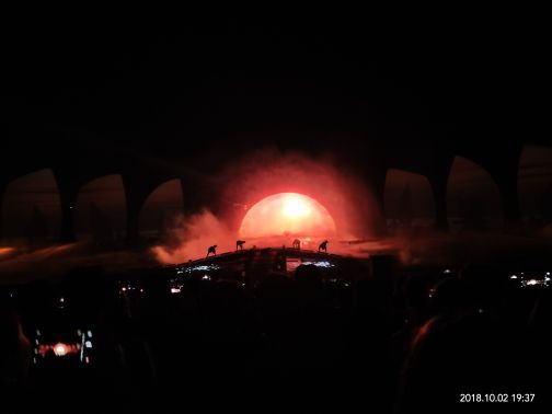 日出东方海之秀