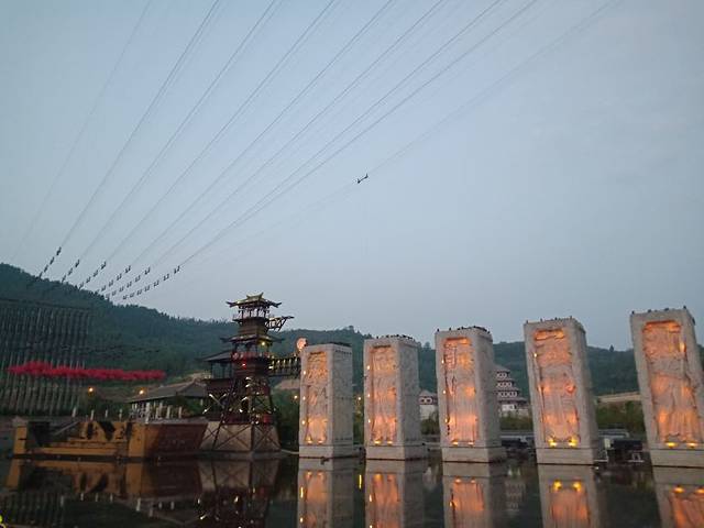 大型山水实景演艺《烽烟三国》