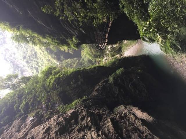 武隆仙女峡漂流