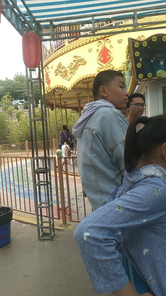 五龙山野生动物王国