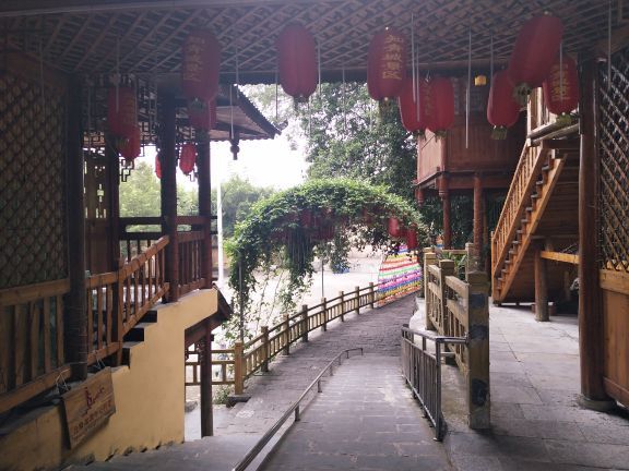 柳城知青城景区