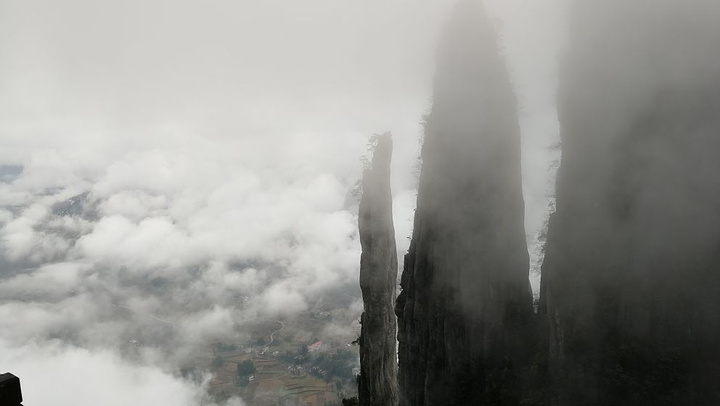 "...了很多台阶，没有攻略里说的玩下来腿都废了那么夸张，老年人这个景点玩上4到5个小时绝对不会觉得累_云龙地缝"的评论图片