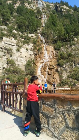 黄金谷山水风景区