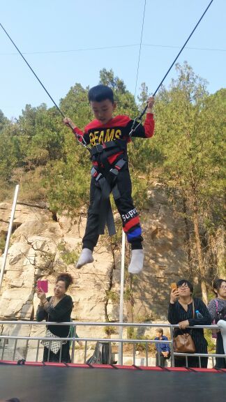 黄金谷山水风景区