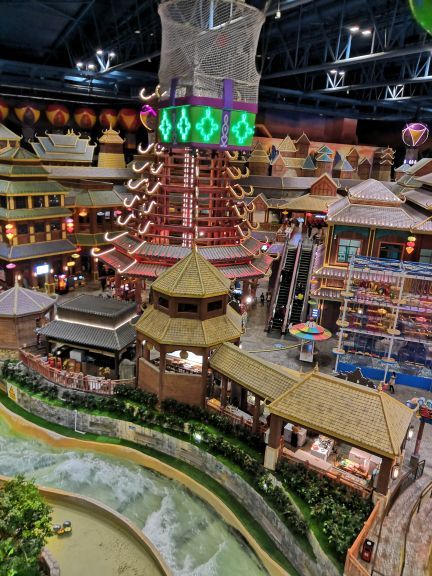 娱乐岛室内主题乐园(南宁万达茂店)