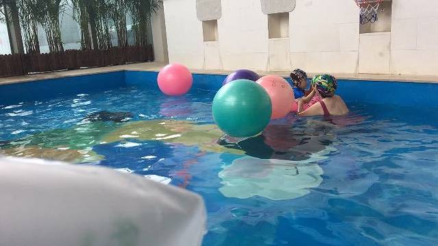 陆地游轮西山温泉