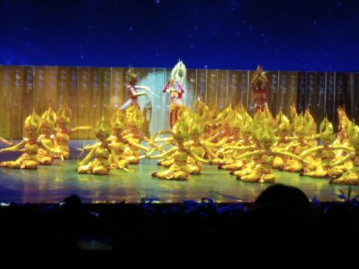 金孔雀之夜·勐巴拉娜西