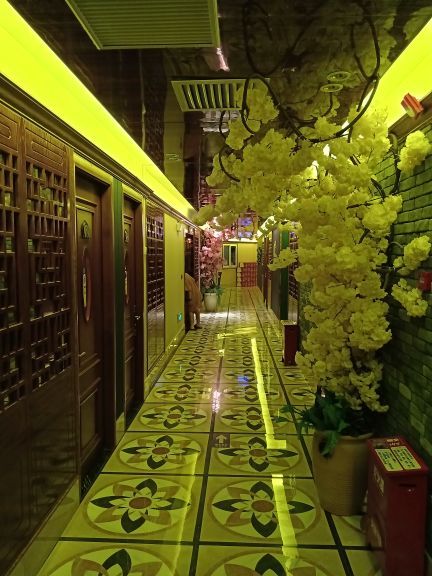 金水缘国际假日水会(华泰街店)