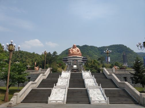 人间弥勒(雪窦寺)