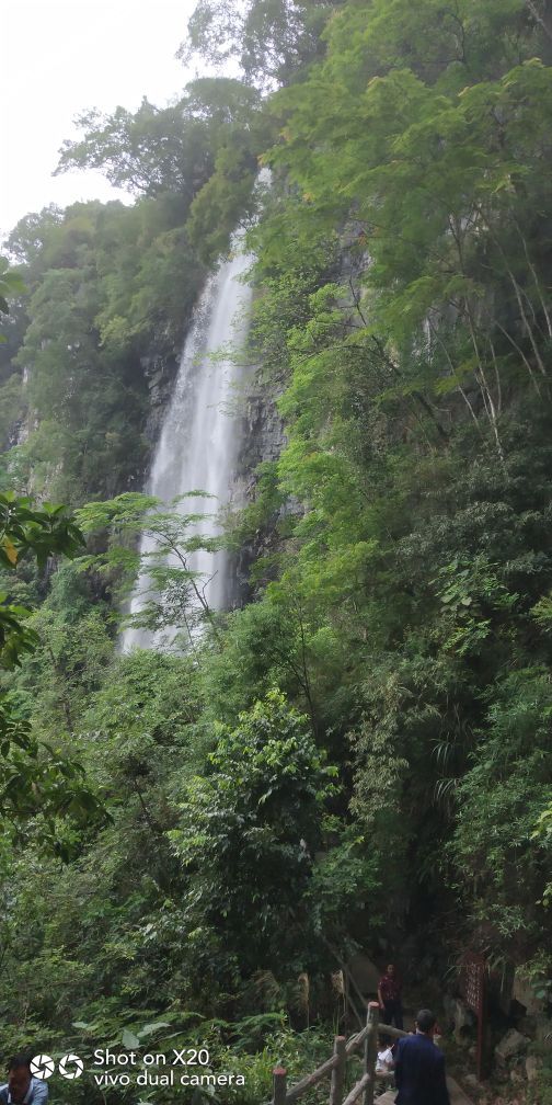 牛角寨瀑布景区