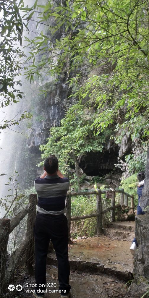 牛角寨瀑布景区