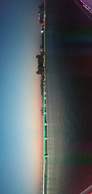 新神韵汉江游轮