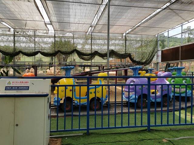 蓝山湾木艺生态小镇