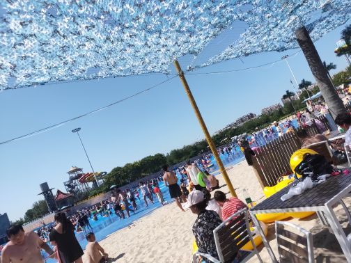 天津欢乐水魔方