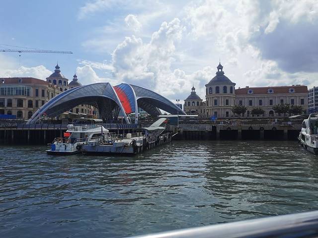 湛江红嘴鸥游船